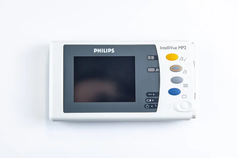 Philips M3002-60010 MP2 Hasta Başı Monitörü IntelliVue Kasa Ön Ekranı — 3. görsel | Medikal Parça Getir