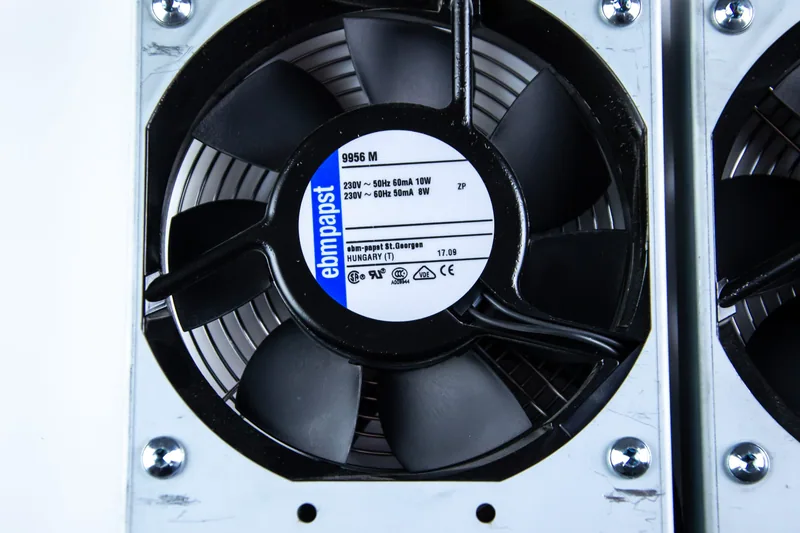 Siemens 10501874 Sistem Anjiyografi AXIOM Artis Fan Soğutma Ebmpapst 9956M — 4. görsel | Medikal Parça Getir