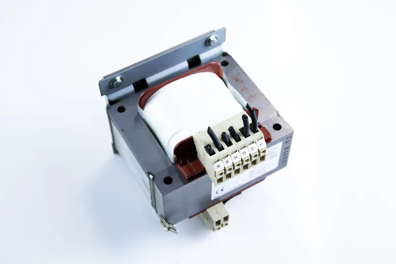 Siemens 5769570 4AM4691-0AA28-1N Sistem Anjiyografi AXIOM Artis Trafo | Medikal Parça Getir